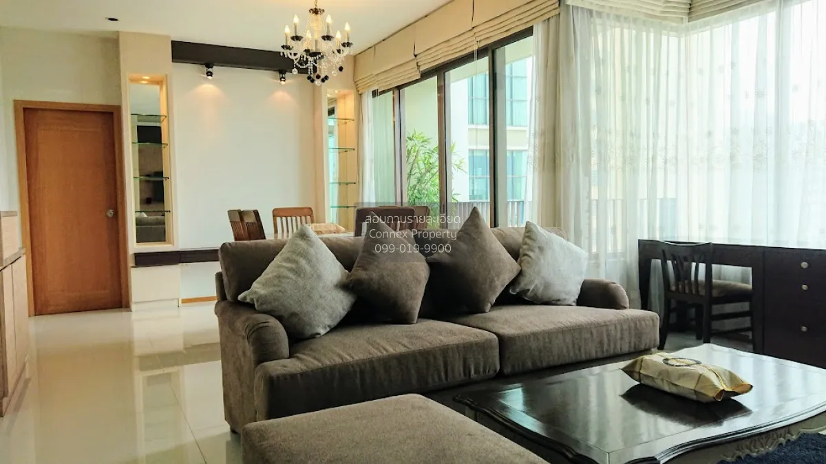 2 Bedroom condo in The Emporio Place