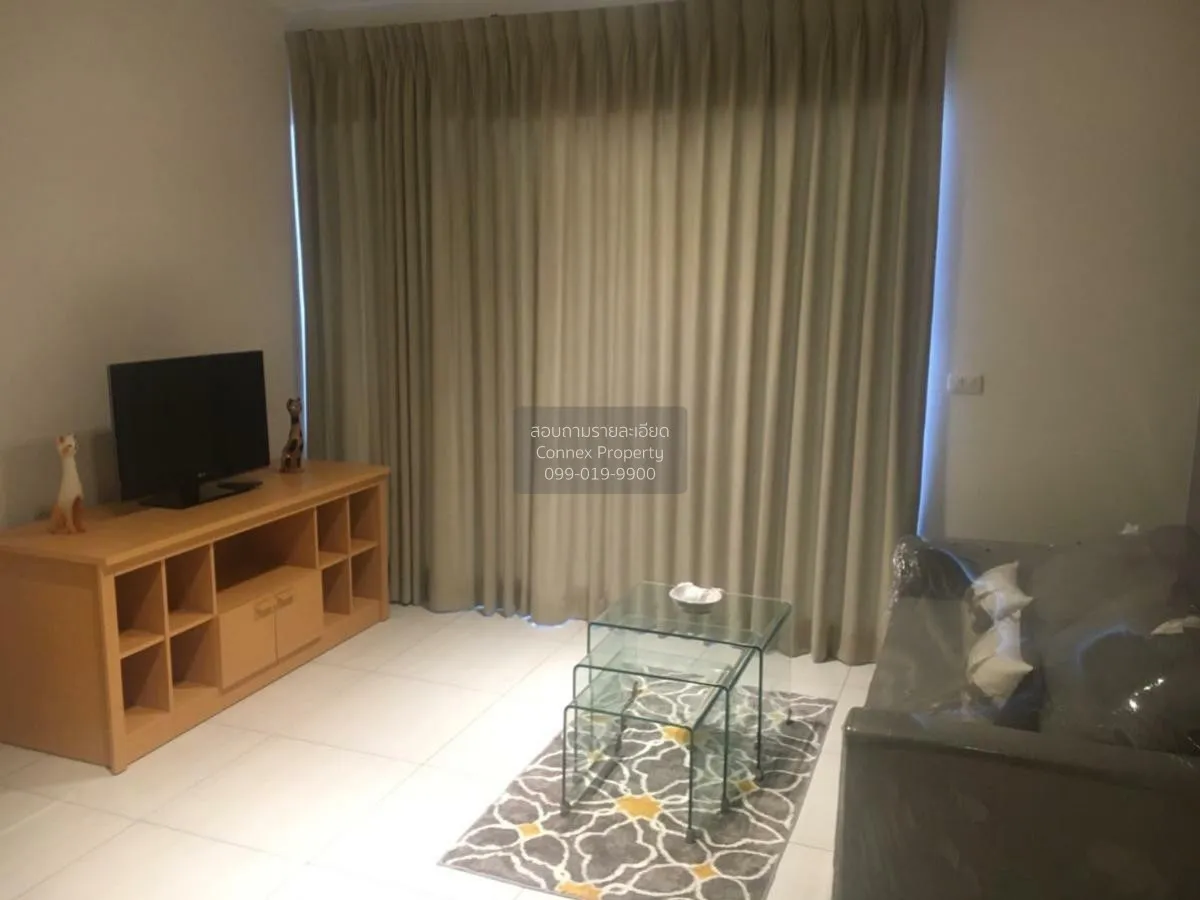 1 Bedroom condo in The Lofts Ekkamai
