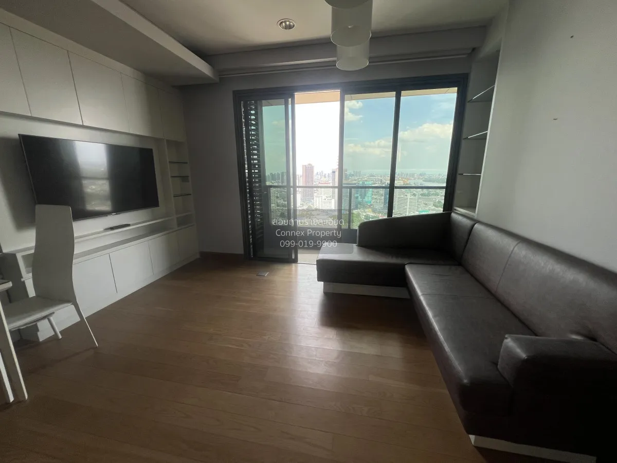 2 Bedroom condo in The Lumpini 24
