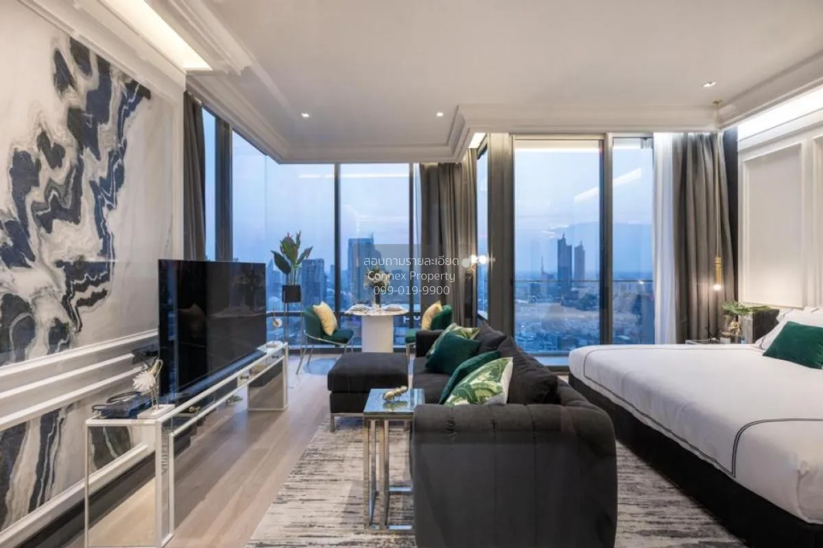1 Bedroom condo in ASHTON Silom