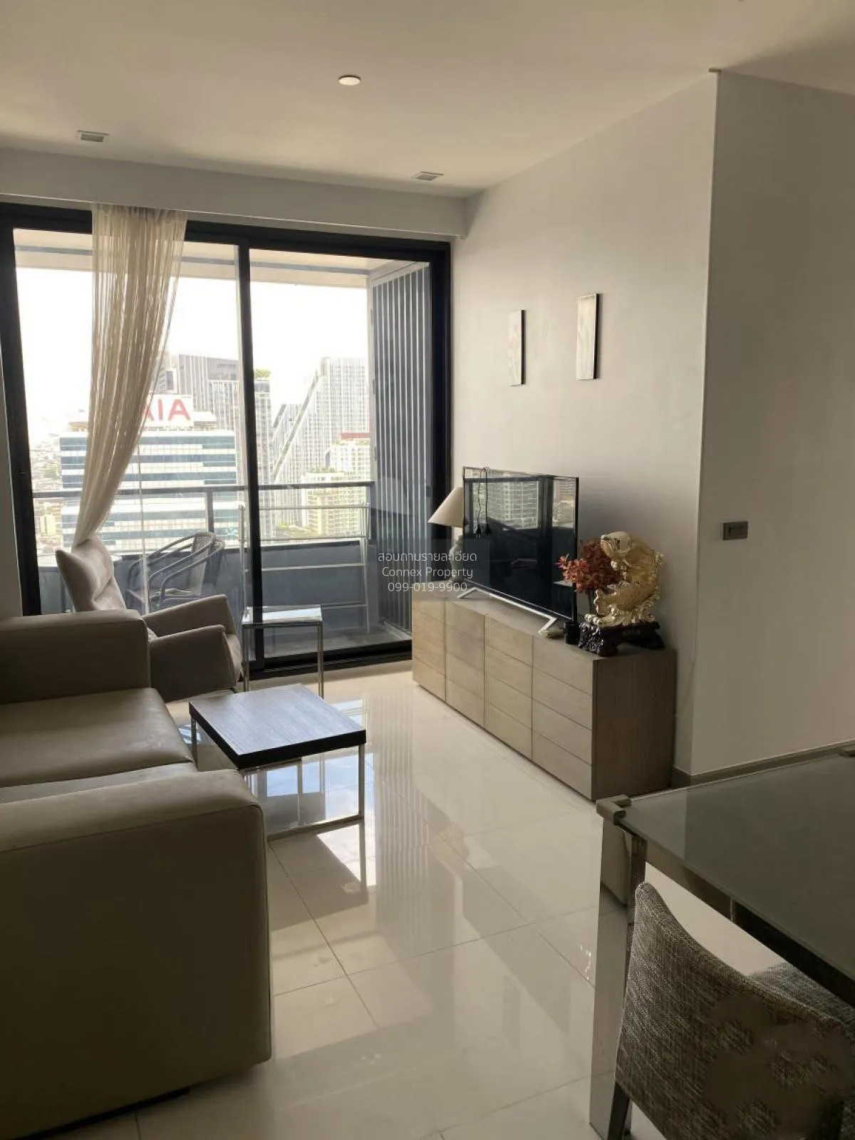 2 Bedroom condo in M Silom