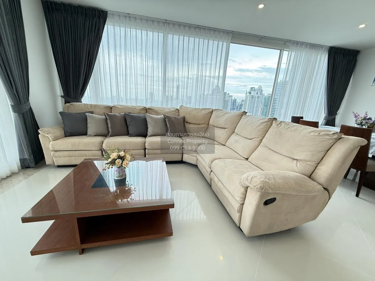 2 Bedroom condo in The Empire Place