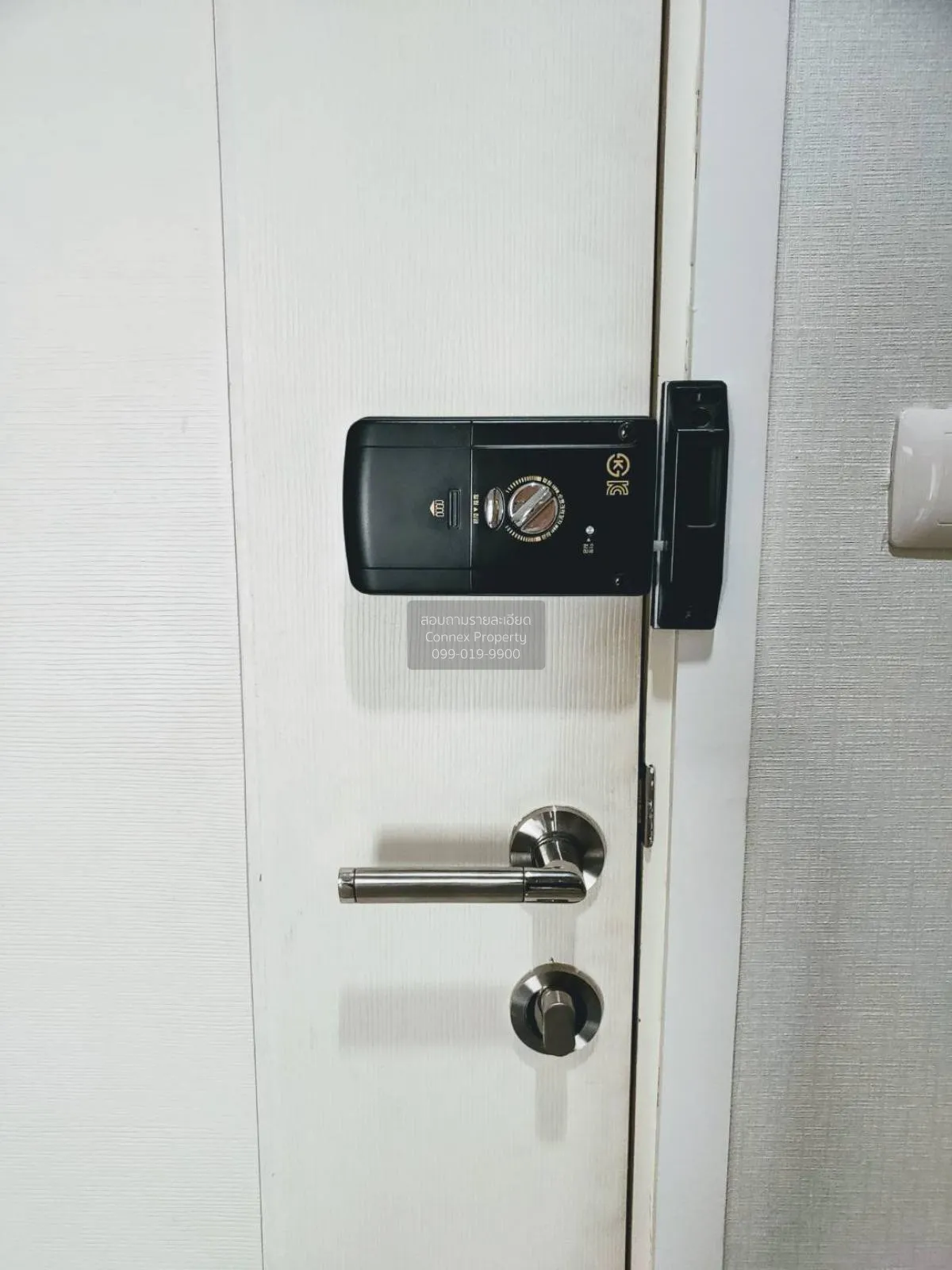 1 Bedroom condo in Aspire Rama 9