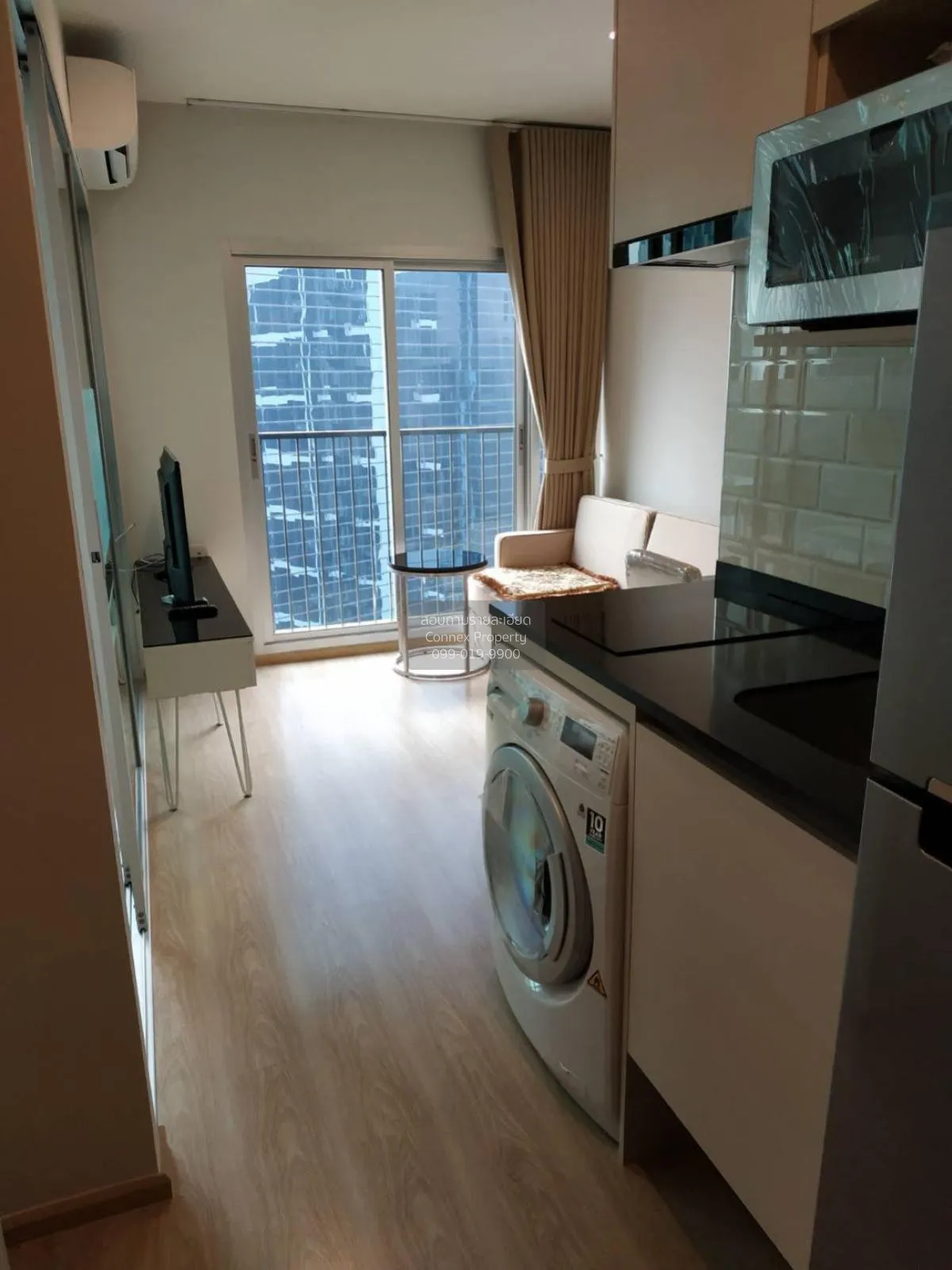 1 Bedroom condo in Noble Revolve Ratchada 2