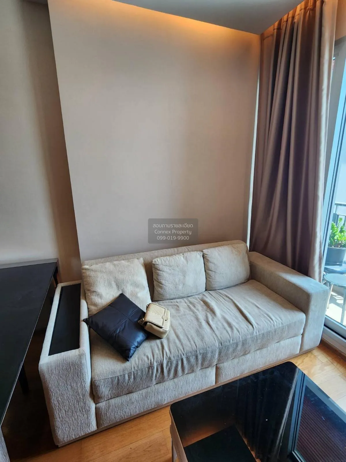 1 Bedroom condo in The Address Asoke