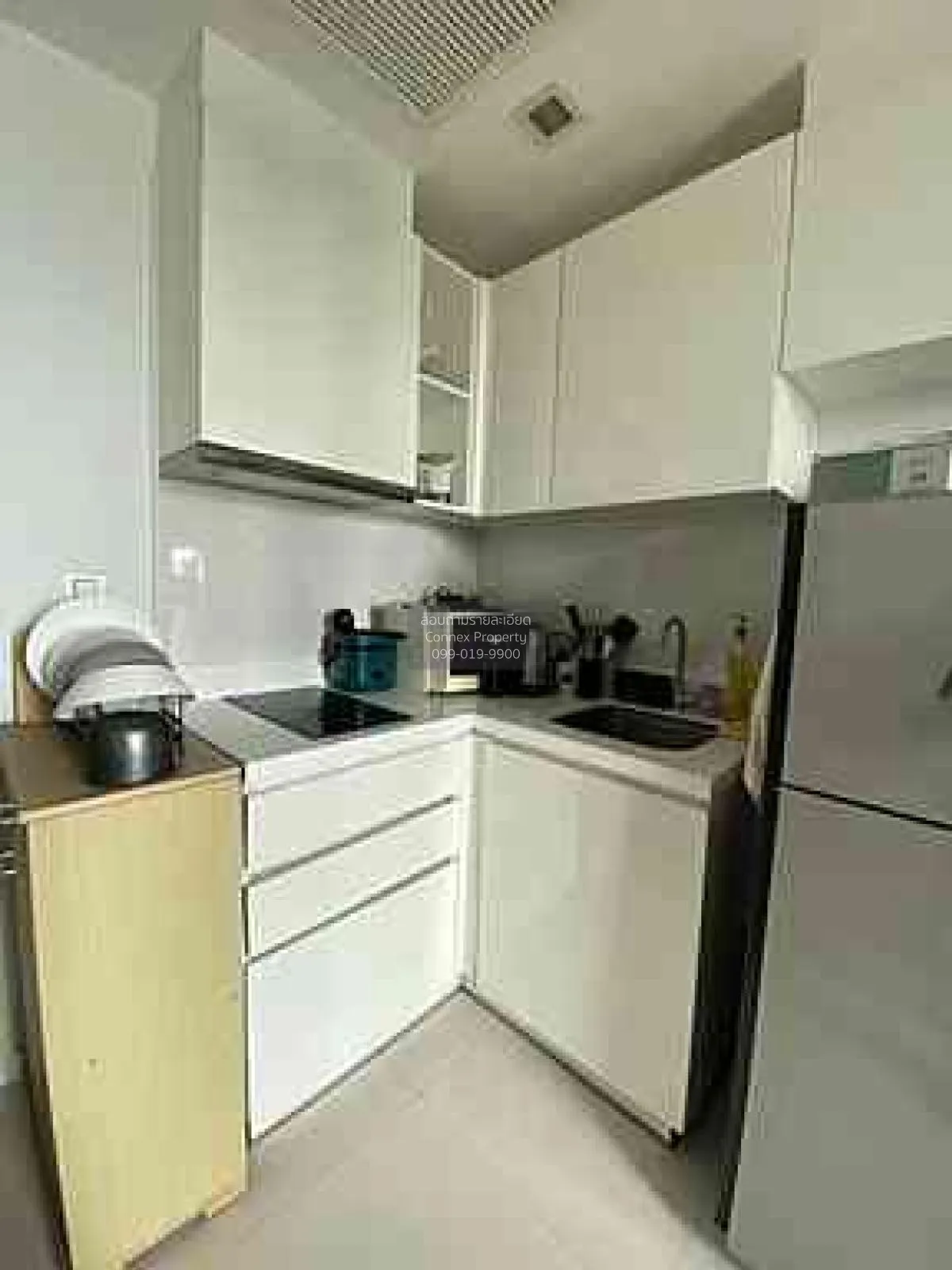 1 Bedroom condo in Condolette Ize Ratchathewi