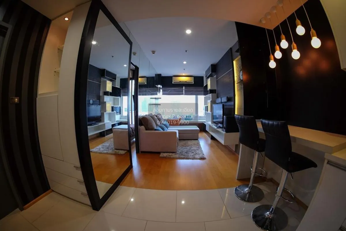 1 Bedroom condo in Villa Ratchatewi