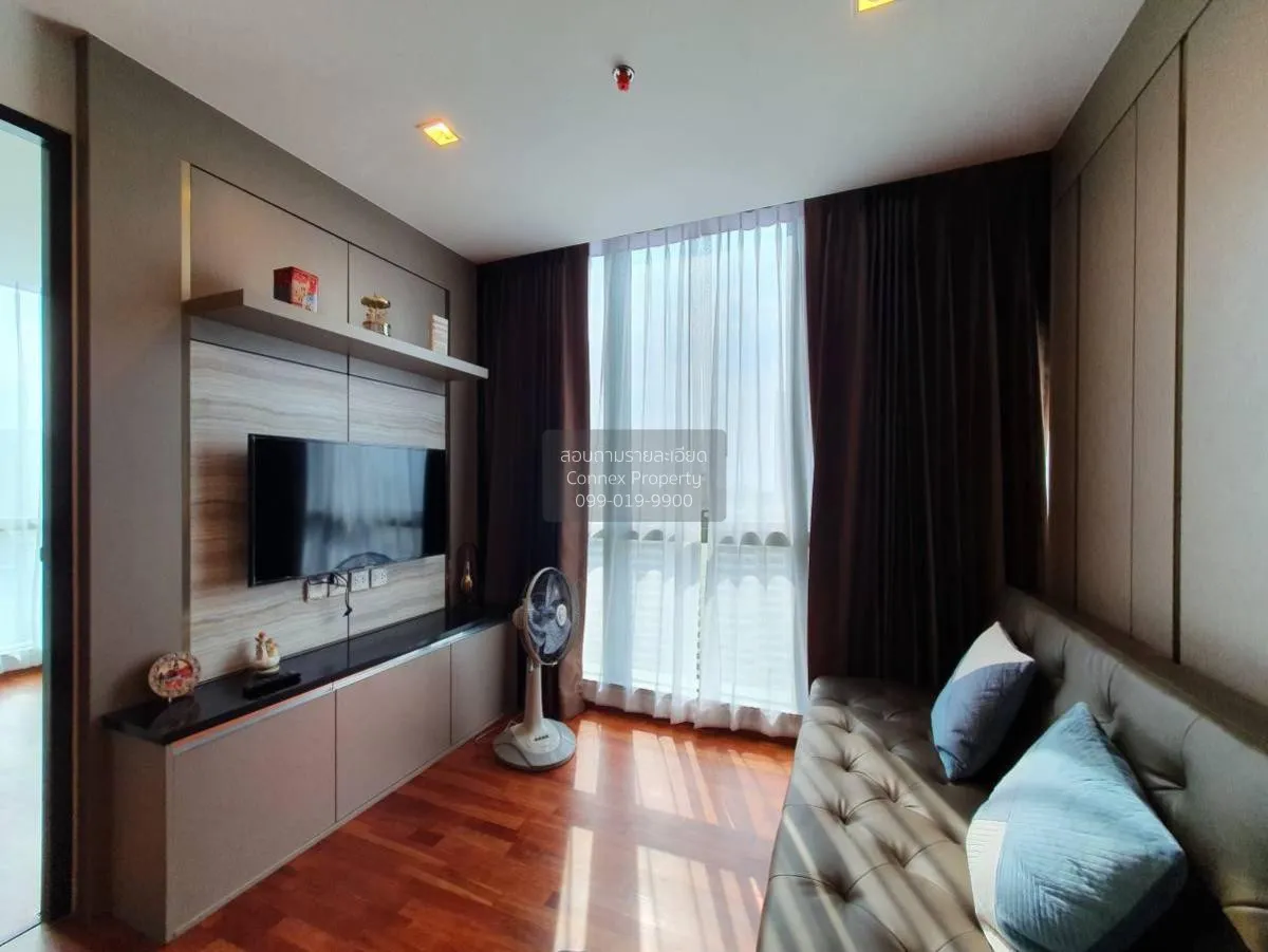 2 Bedroom condo in Wish Signature Midtown Siam