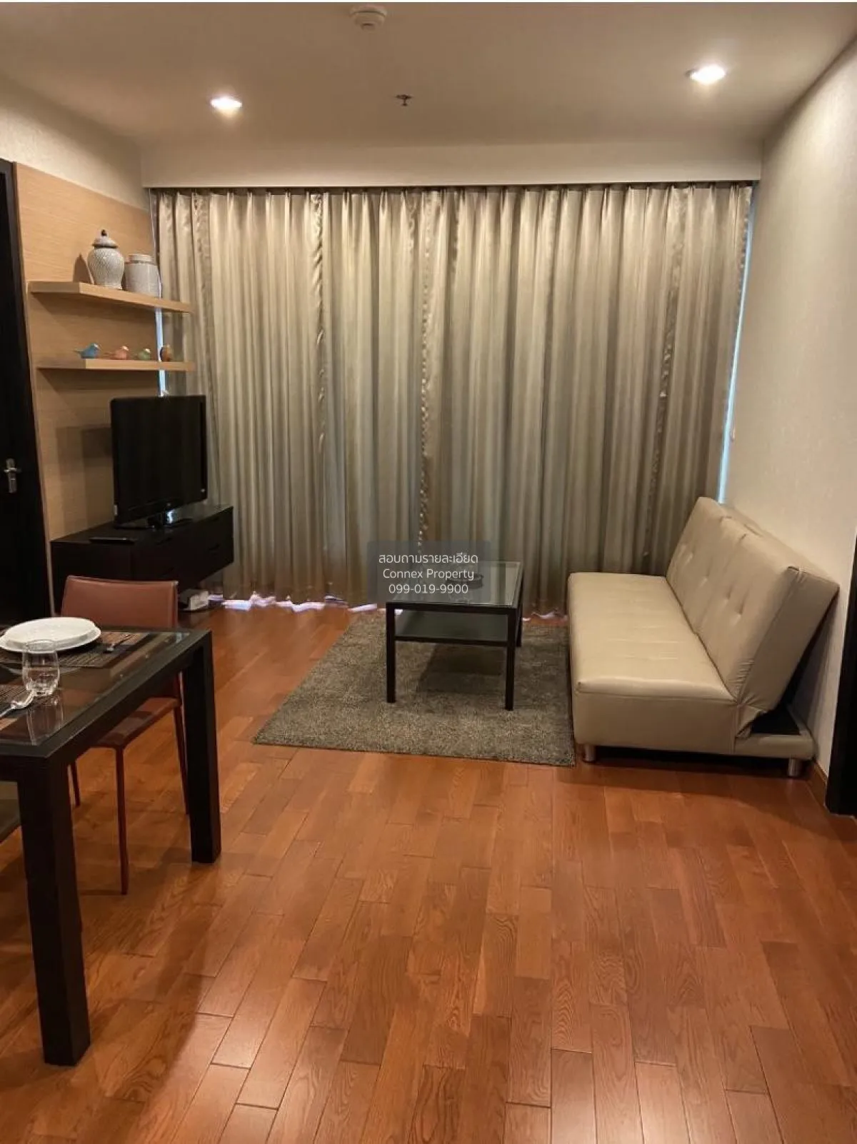 2 Bedroom condo in The Address Chidlom
