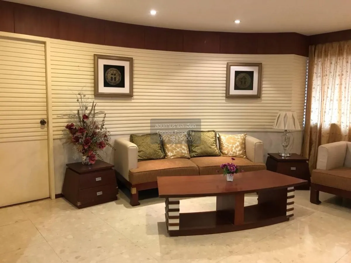 2 Bedroom condo in Regent Royal Place 2
