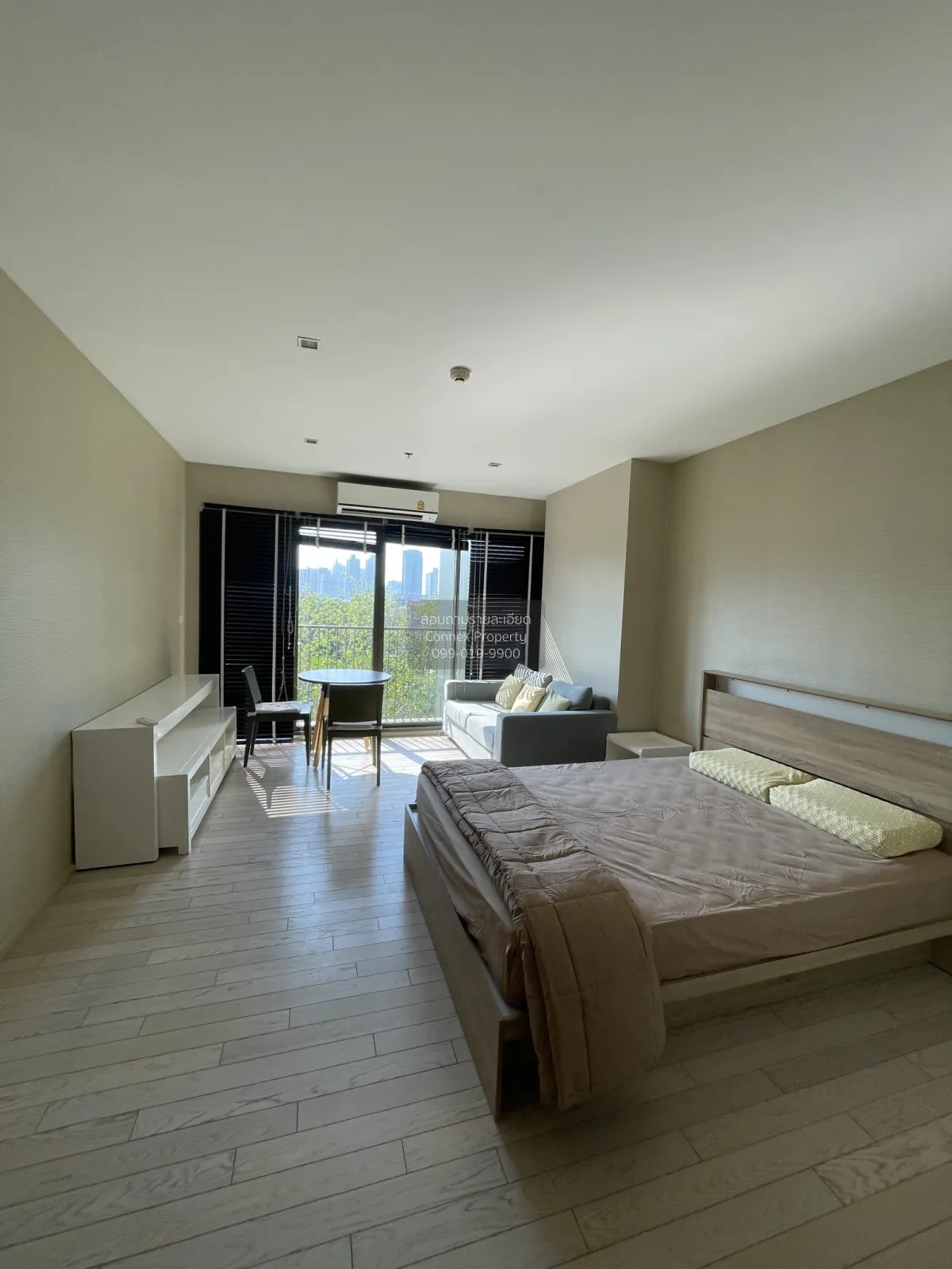 1 Bedroom condo in Noble Solo