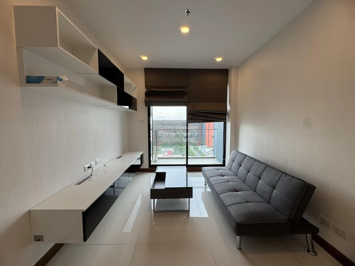 1 Bedroom condo in Supalai Premier Charoen Nakhon