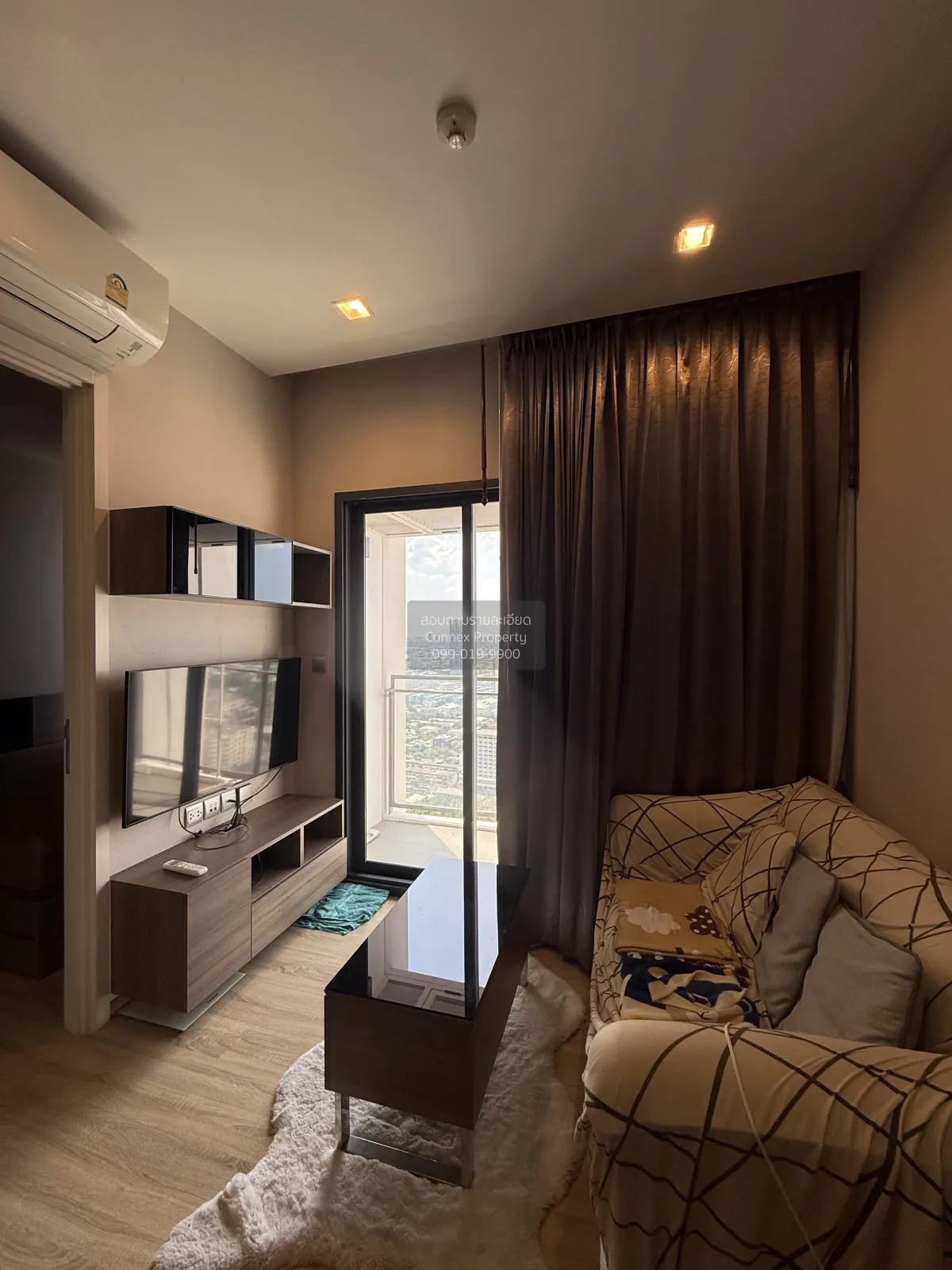 1 Bedroom condo in The Line Phahon-Pradipat