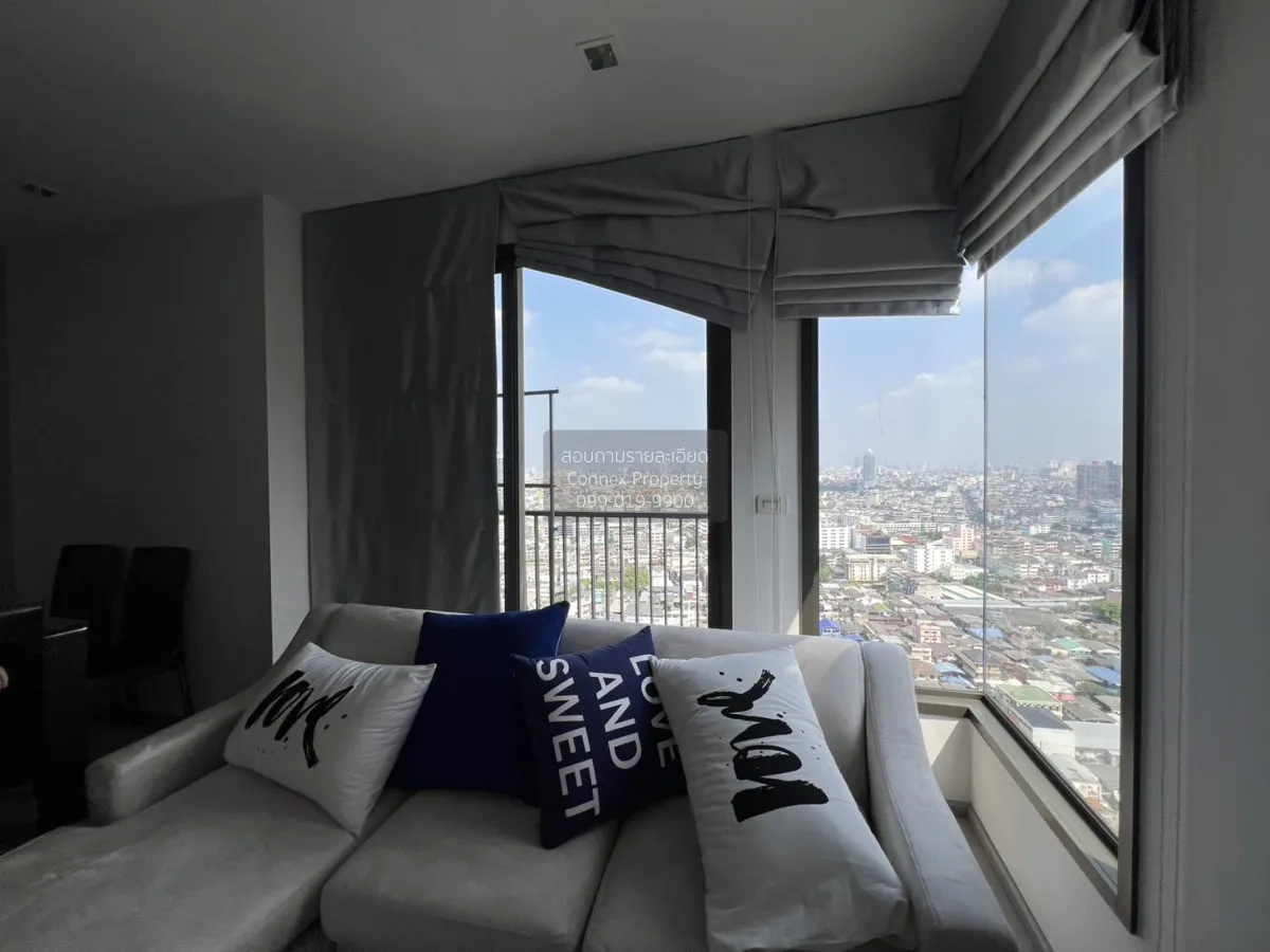2 Bedroom condo in NYE by Sansiri