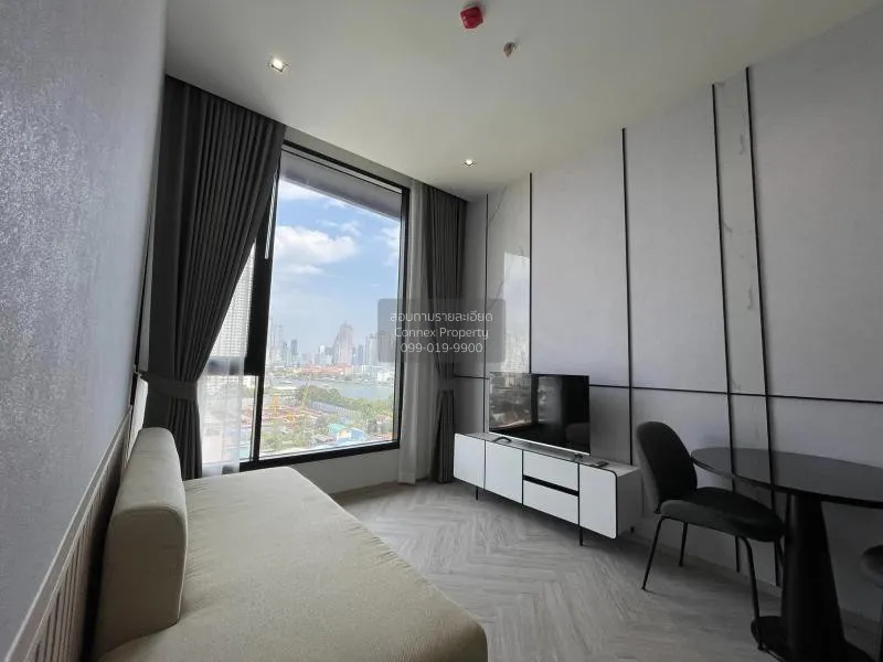1 Bedroom condo in Chapter Charoennakhon–Riverside