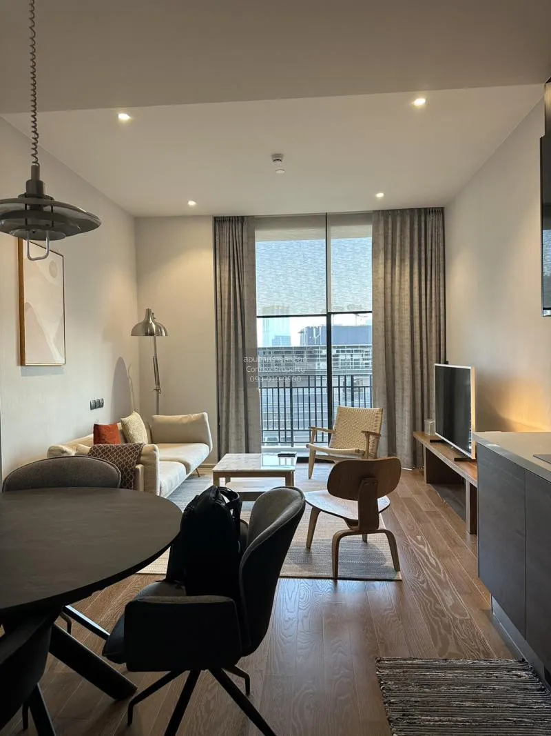 2 Bedroom condo in Muniq Langsuan