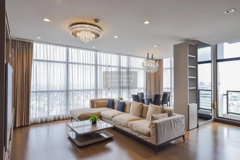 3 Bedroom condo in Urbano Absolute Sathon-Taksin