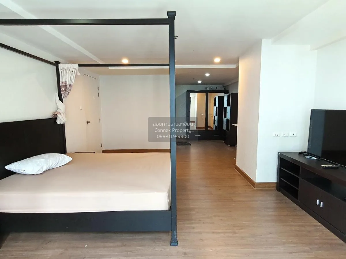 2 Bedroom condo in The Trendy