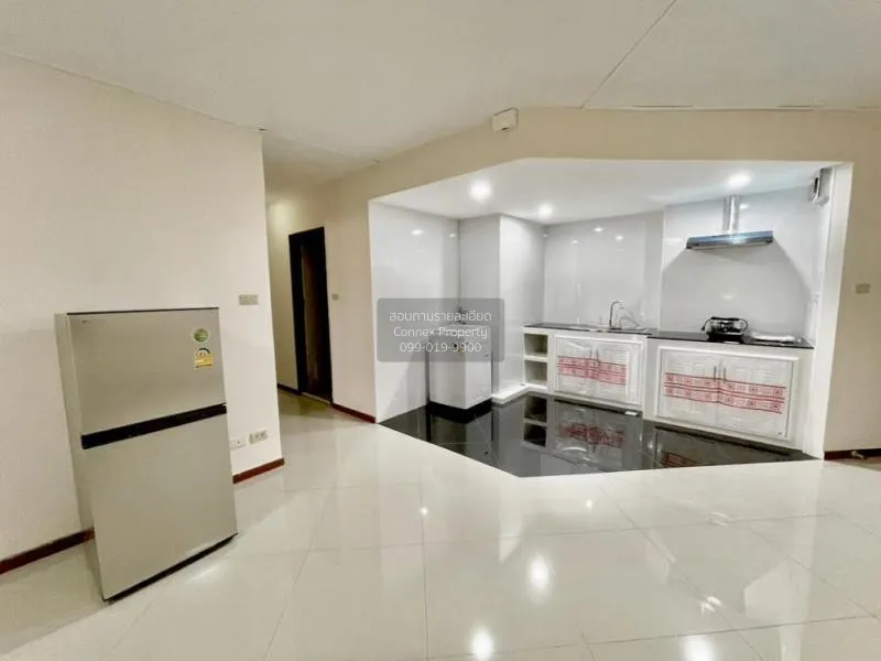 3 Bedroom condo in SV City Rama 3