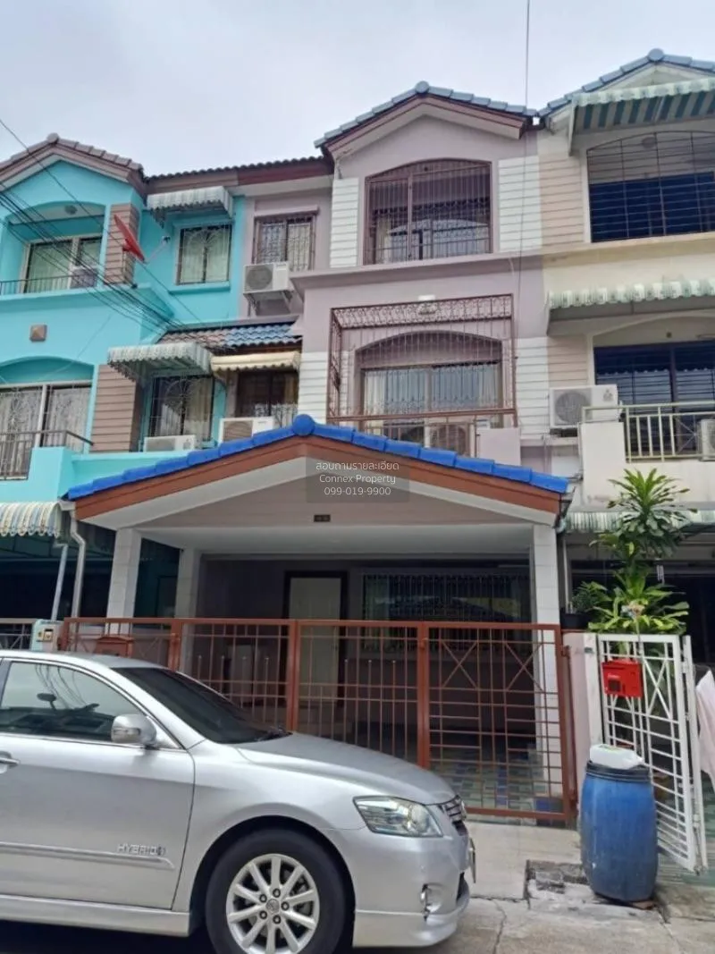 4 Bedroom condo in Baan Klang Muang Rama 9-Ramkhmahaeng