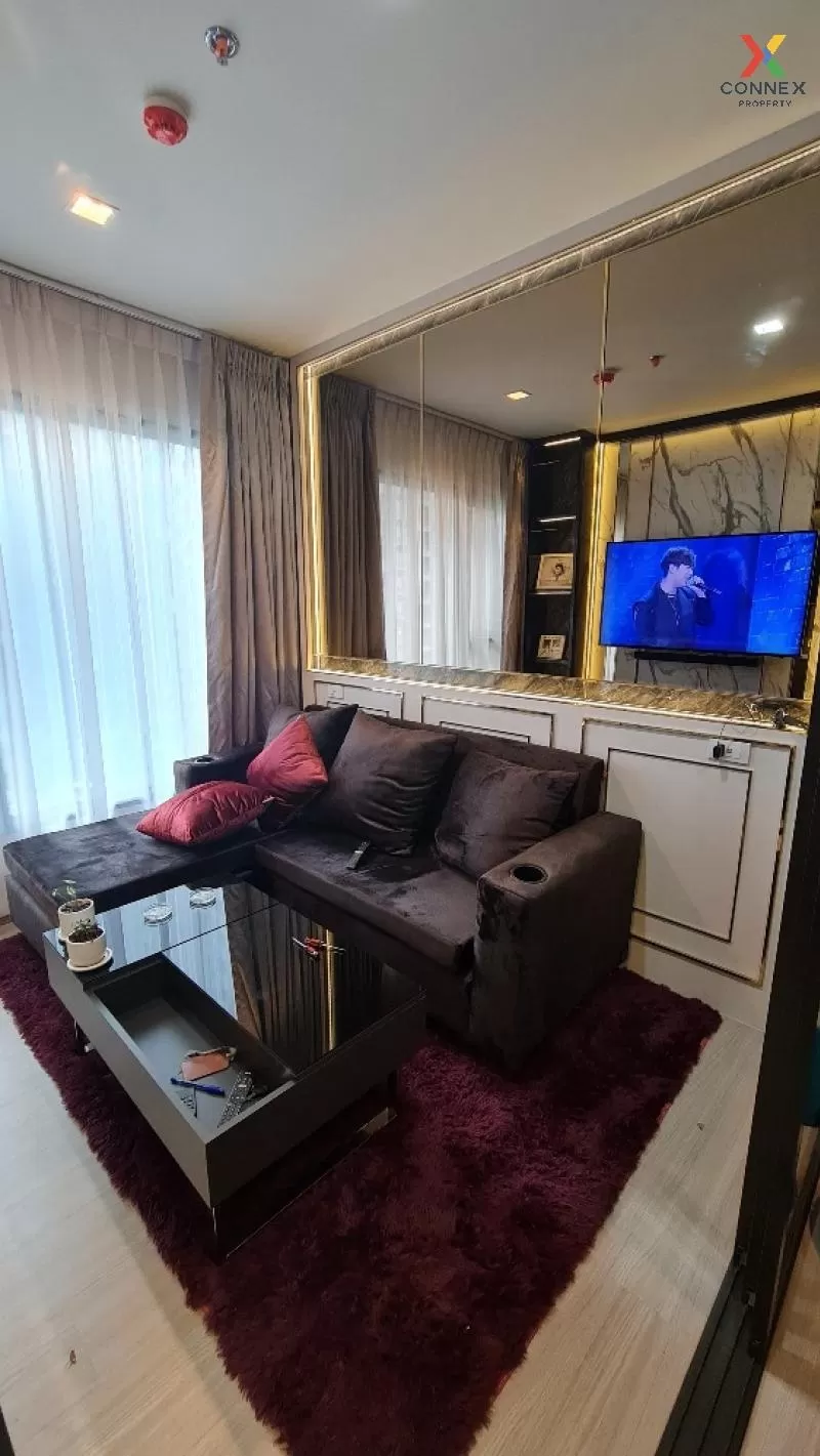 2 Bedroom condo in Life Asoke-Rama 9