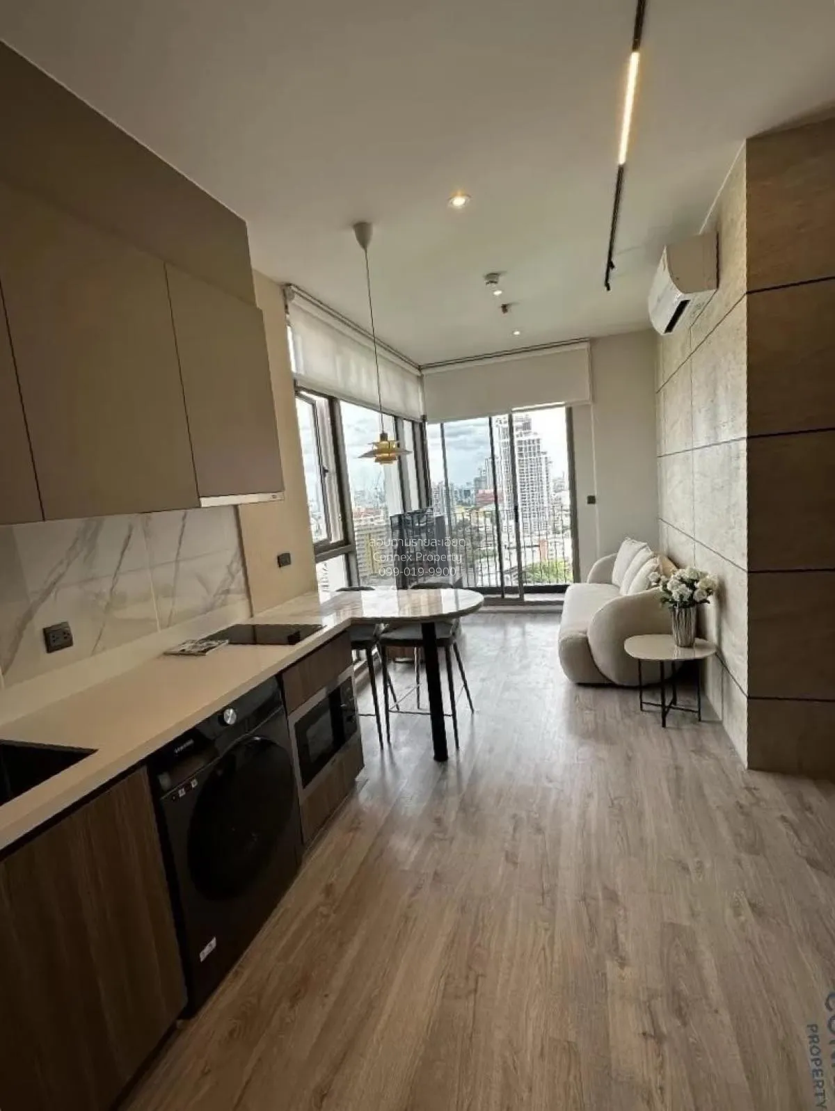 1 Bedroom condo in Rhythm Ekkamai Estate