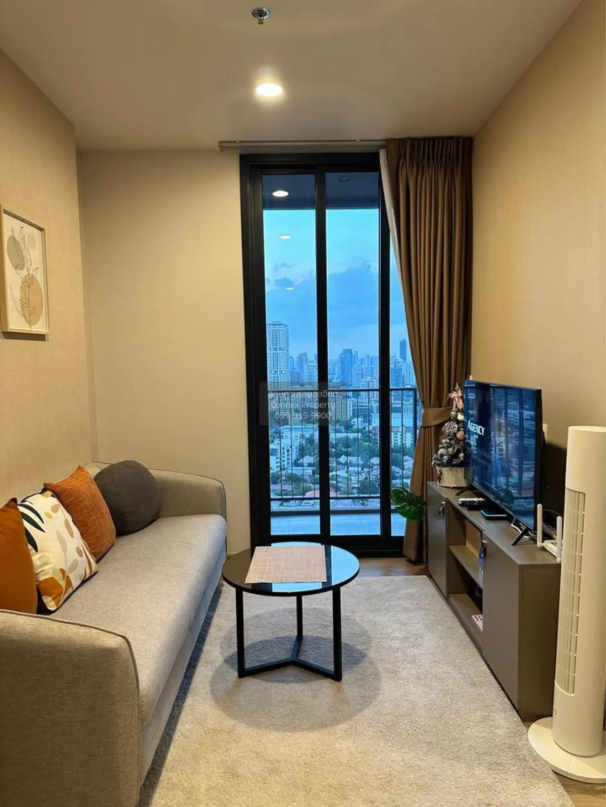 1 Bedroom condo in Oka Haus Sukhumvit 36