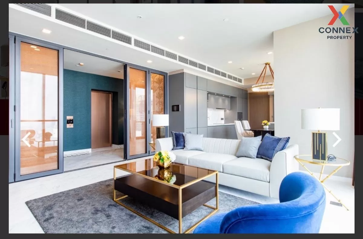 2 Bedroom condo in The Monument Thonglor