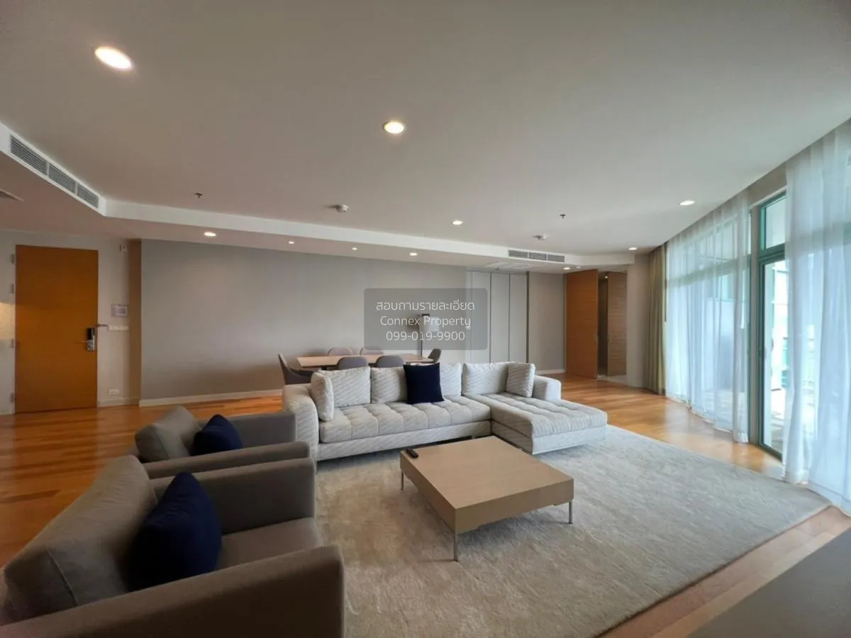 3 Bedroom condo in Chatrium Residence Riverside