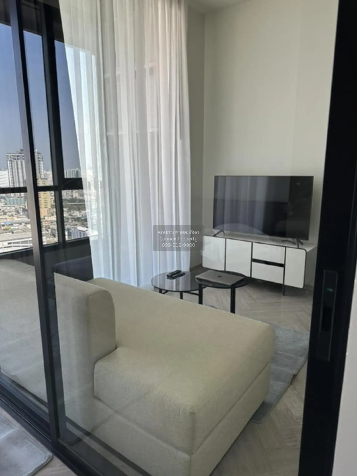 1 Bedroom condo in Chapter Charoennakhon–Riverside