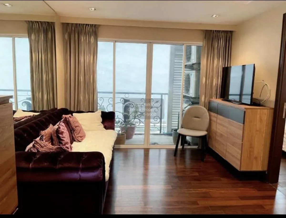 2 Bedroom condo in Le Nice Ekamai