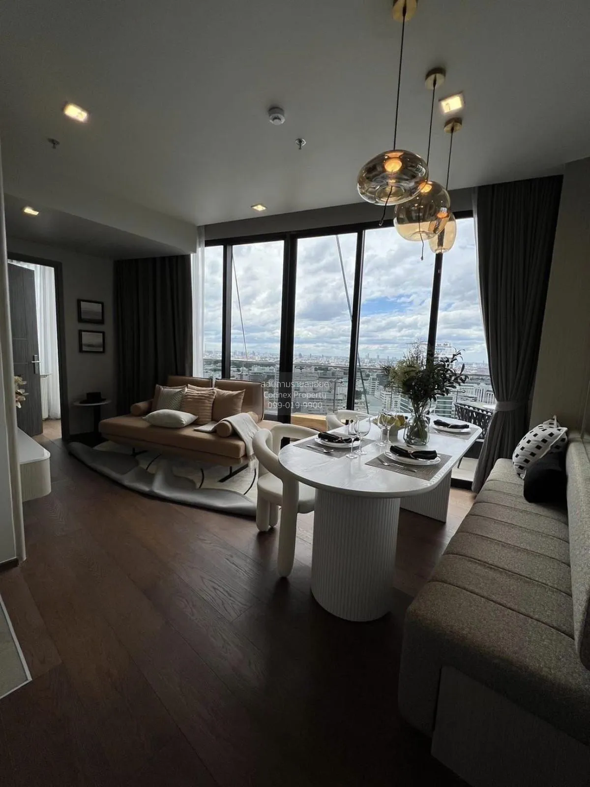 2 Bedroom condo in IDEO Q Victory