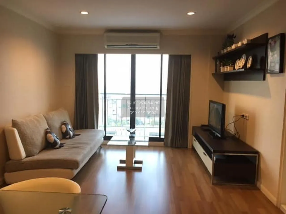 2 Bedroom condo in Lumpini Place Narathiwas-Chaopraya