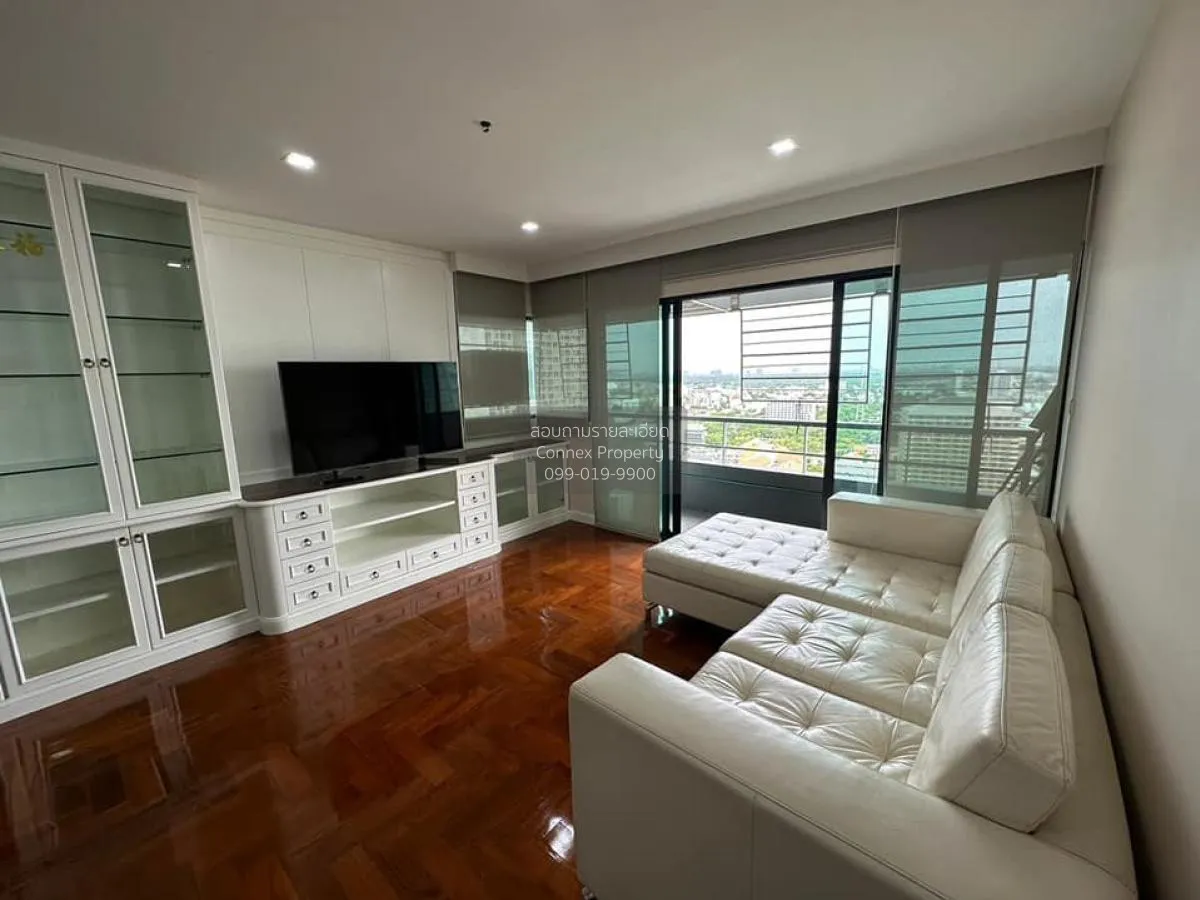 2 Bedroom condo in Sathorn Gardens