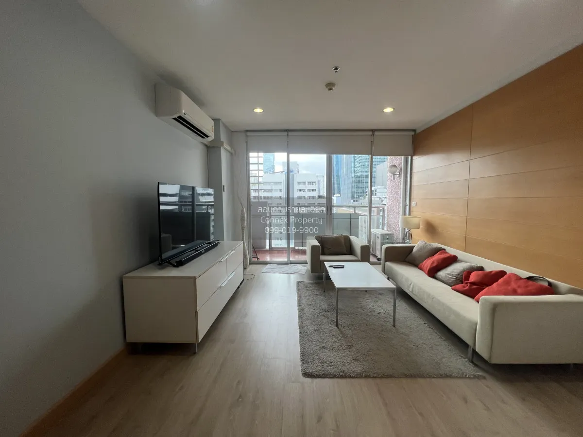 1 Bedroom condo in Silom Grand Terrace