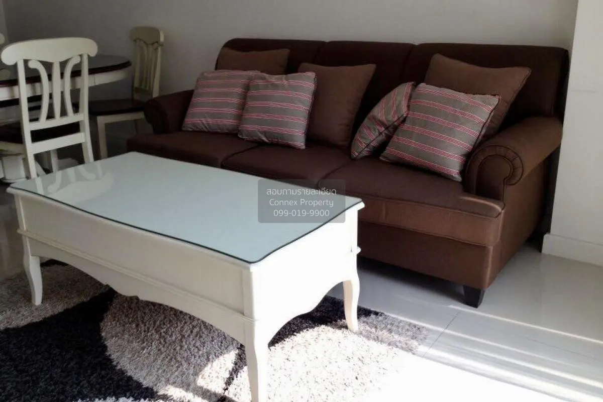 2 Bedroom condo in The Clover Thonglor Residence