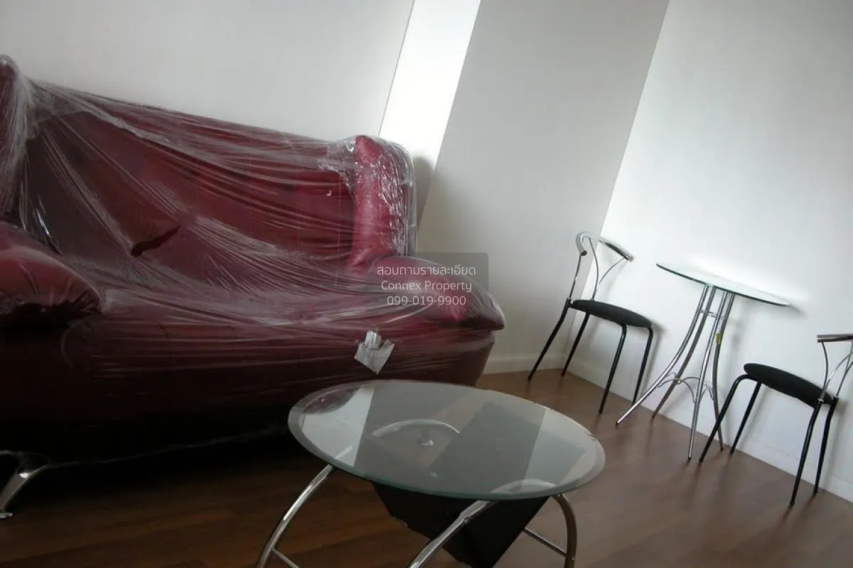 1 Bedroom condo in Lumpini Place Narathiwas-Chaopraya