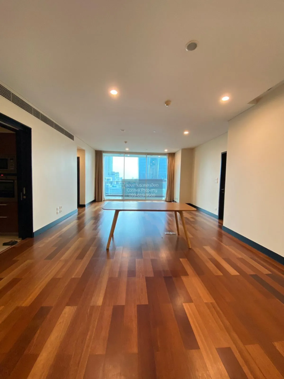 2 Bedroom condo in The Park Chidlom