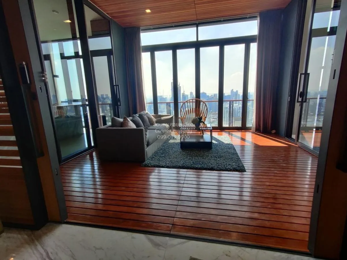 3 Bedroom condo in The Monument Thonglor