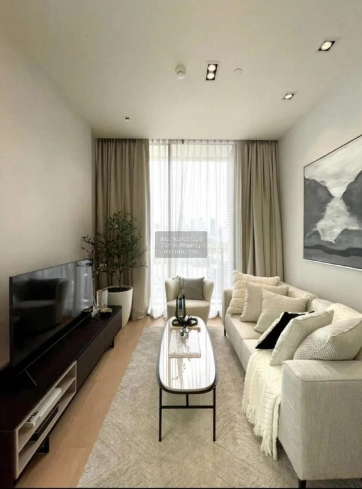 2 Bedroom condo in 28 Chidlom