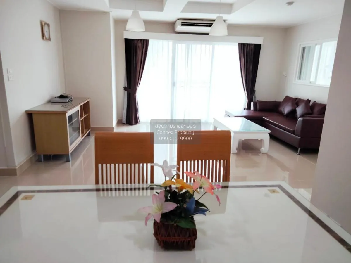 3 Bedroom condo in Richmond Palace