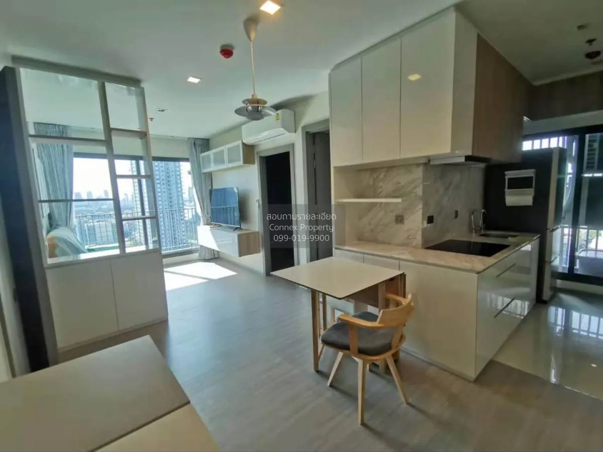 2 Bedroom condo in Life Asoke-Rama 9