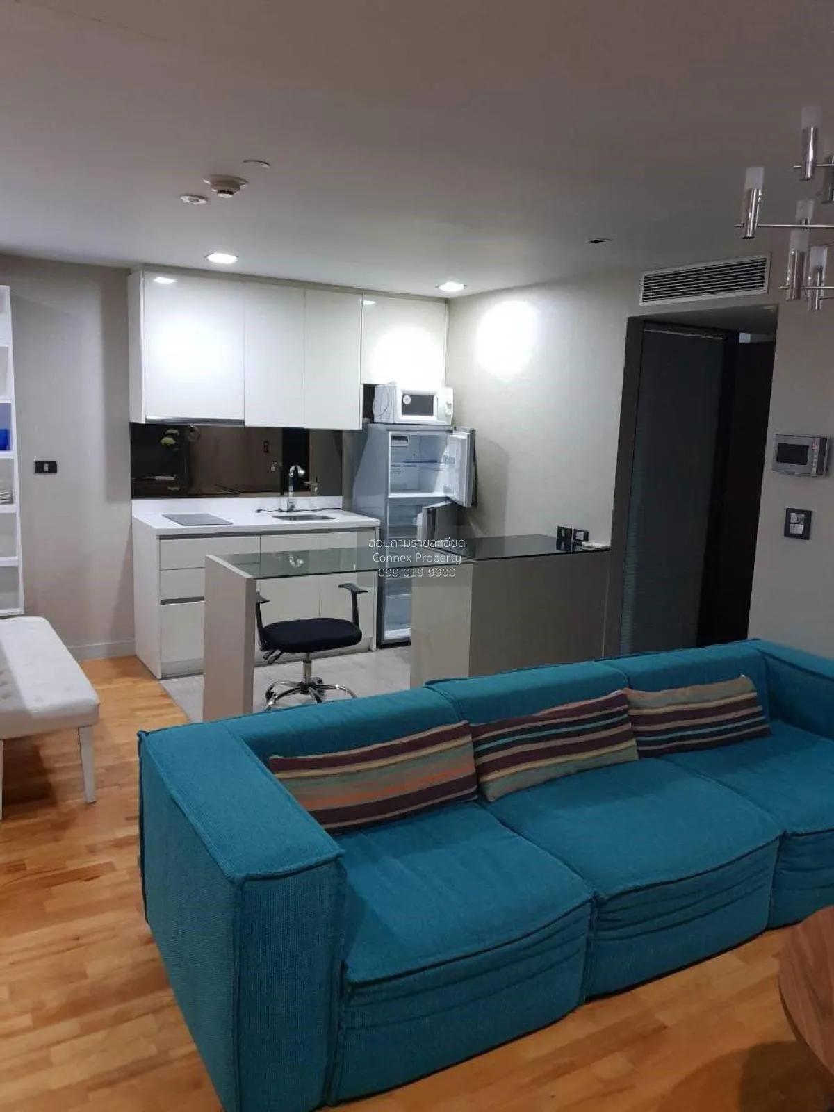 2 Bedroom condo in Quad Silom
