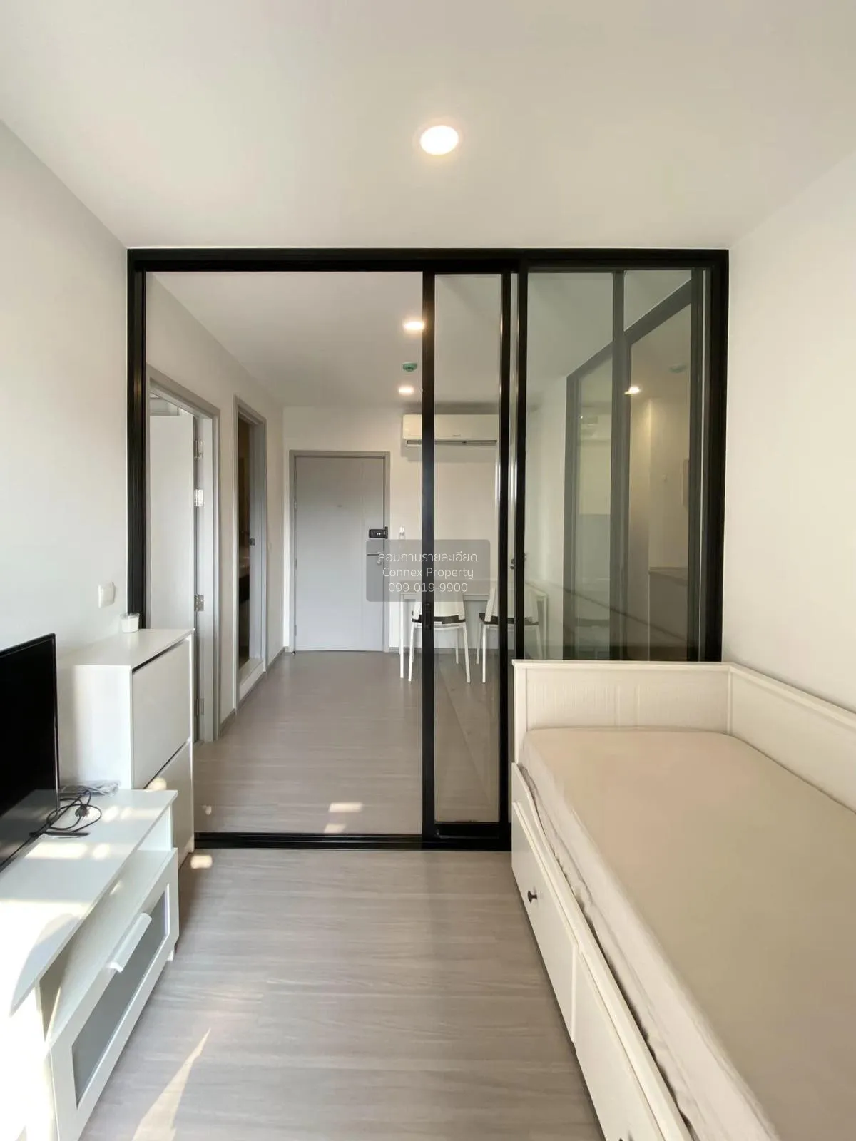 1 Bedroom condo in Aspire Sukhumvit-On Nut