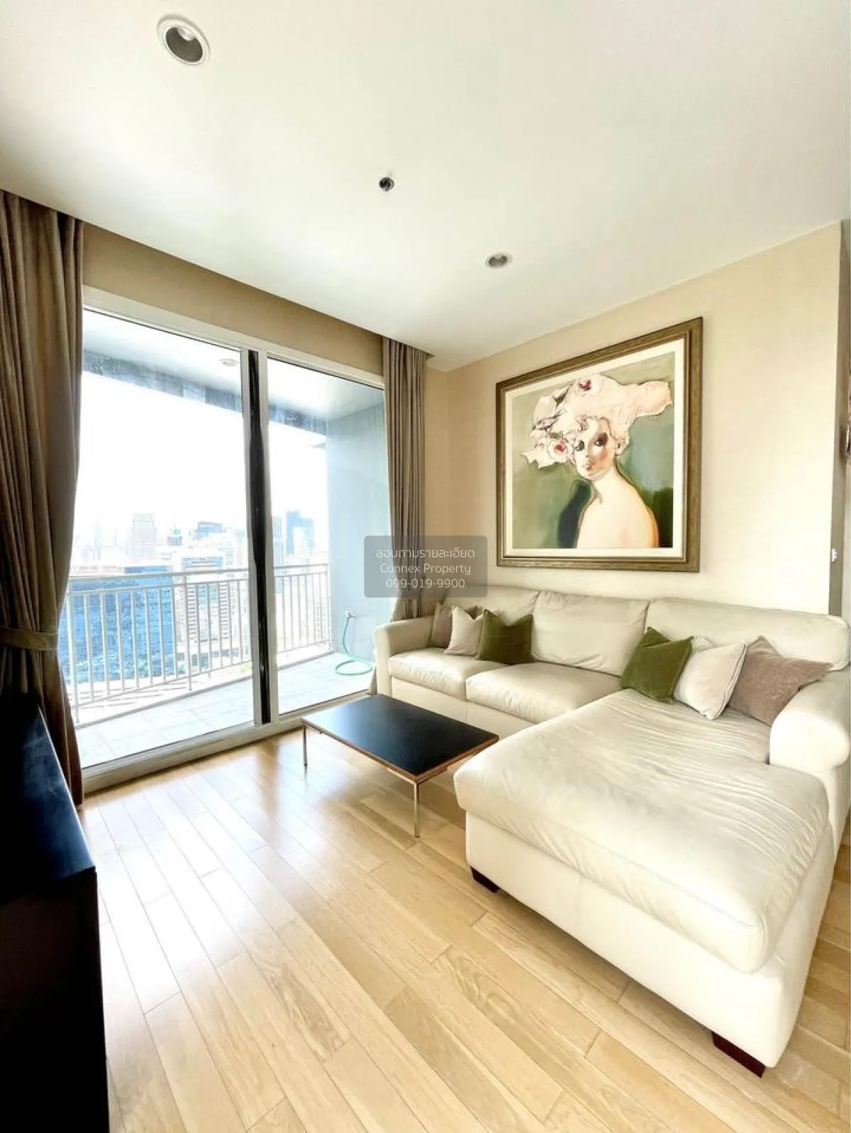 3 Bedroom condo in 39 by Sansiri