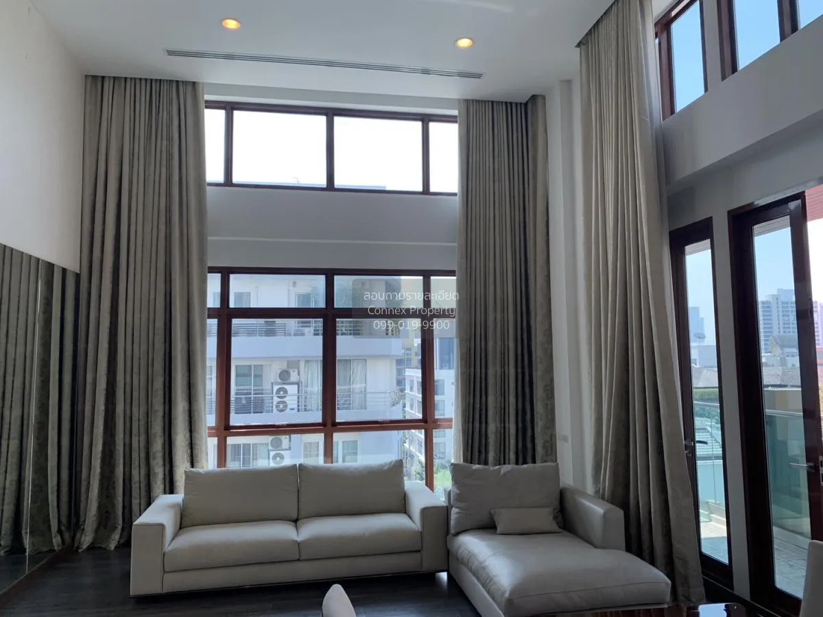 3 Bedroom condo in The Crest Ruamrudee