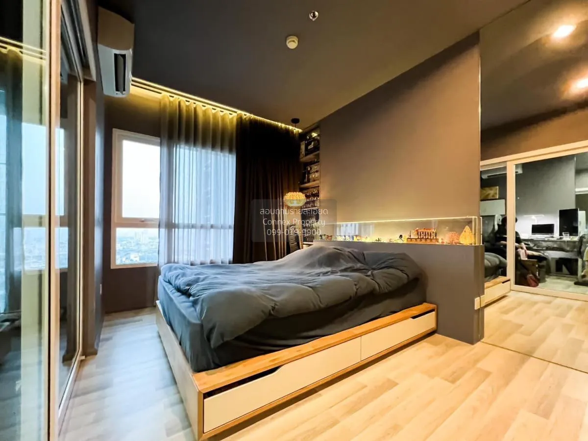 1 Bedroom condo in The Key Sathorn-Charoenraj