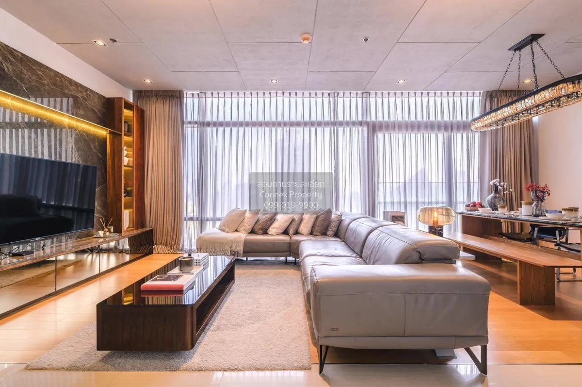 2 Bedroom condo in Circle Living Prototype