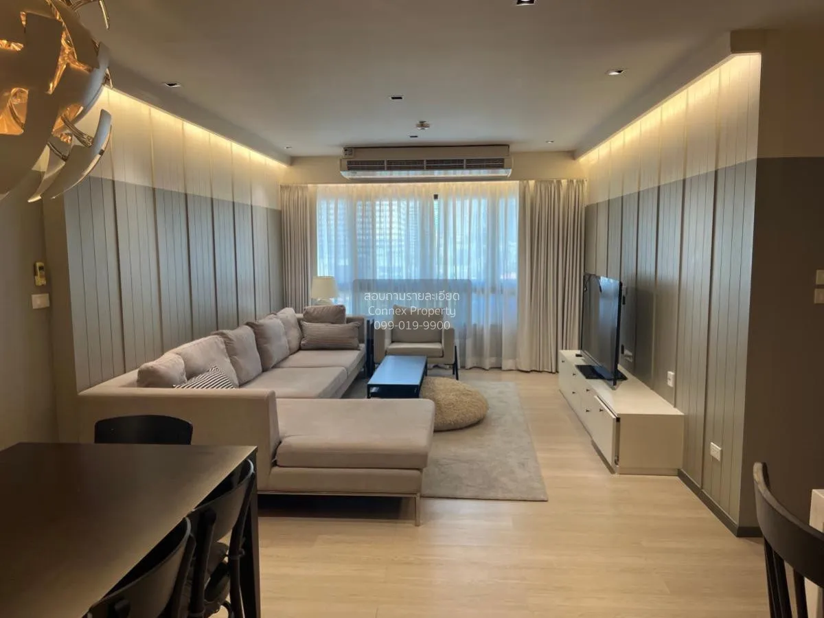 2 Bedroom condo in Baan Ploenchit