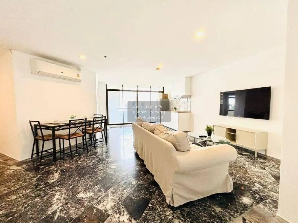 2 Bedroom condo in The Waterford Park